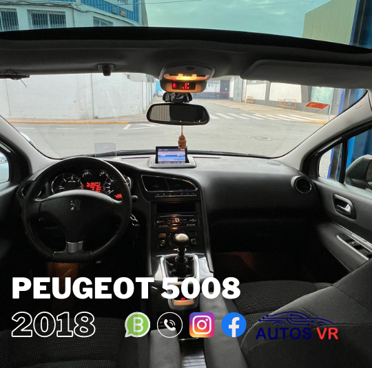 PEUGEOT 5008 7 PLAZAS