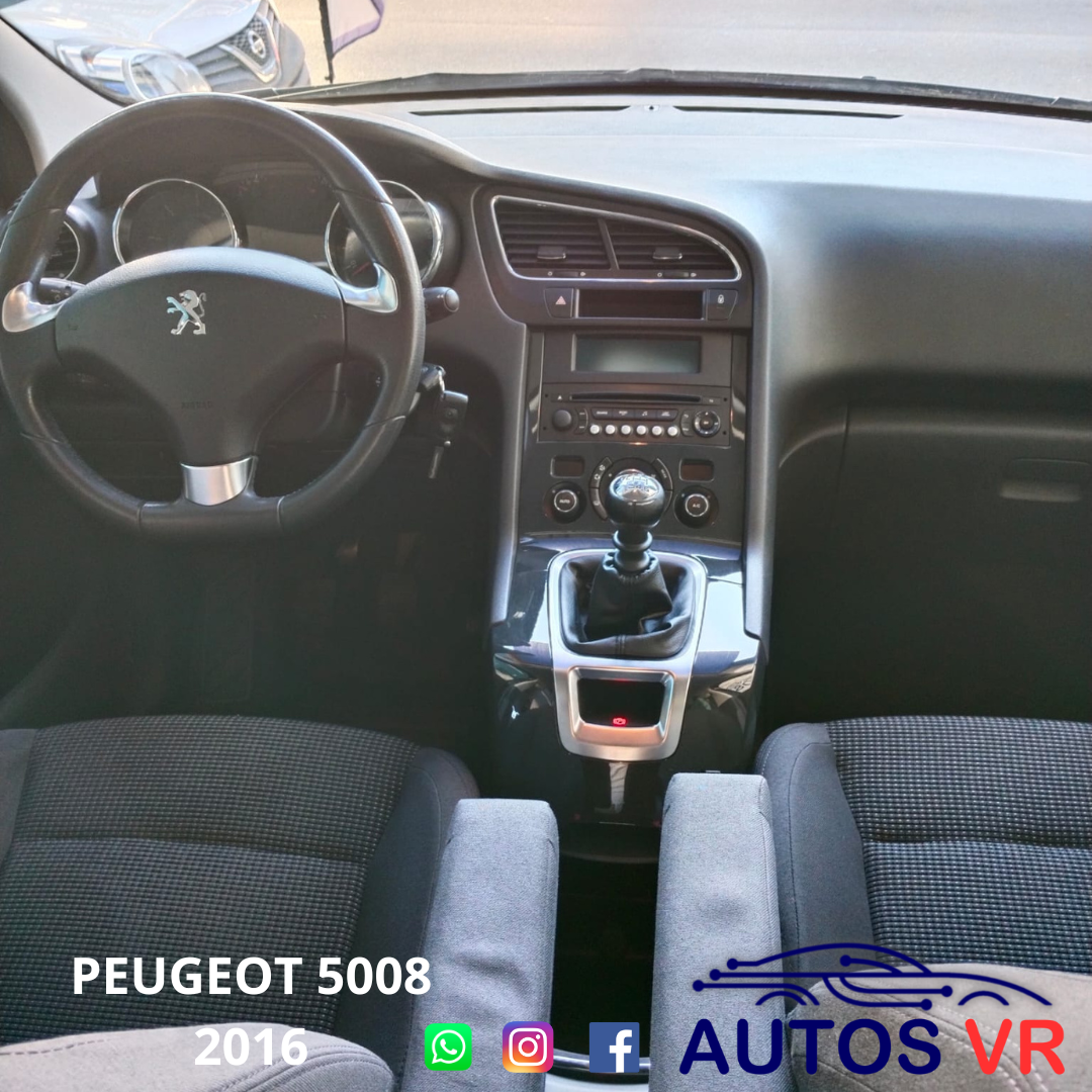 PEUGEOT 5008 1.6