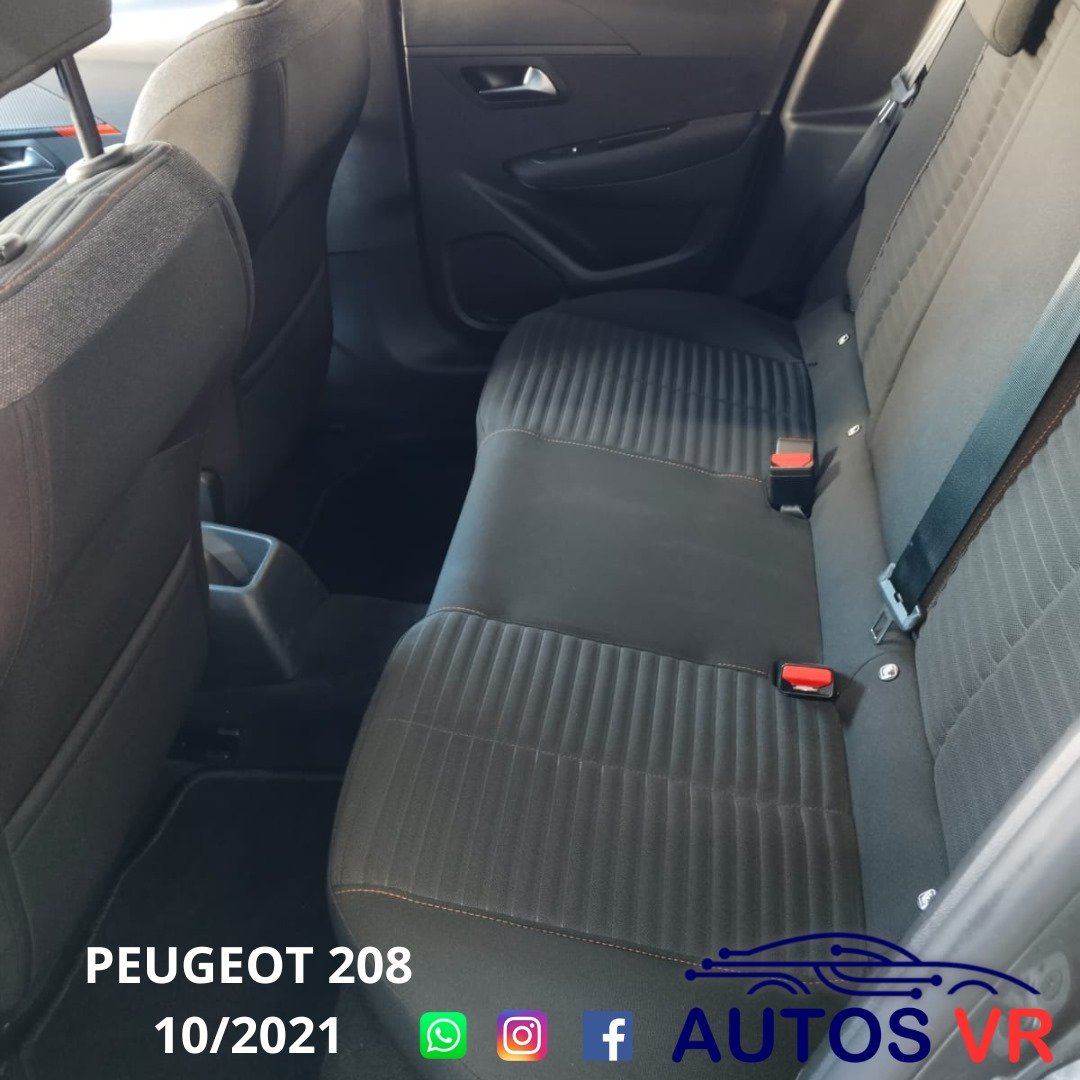 PEUGEOT 208 1.2
