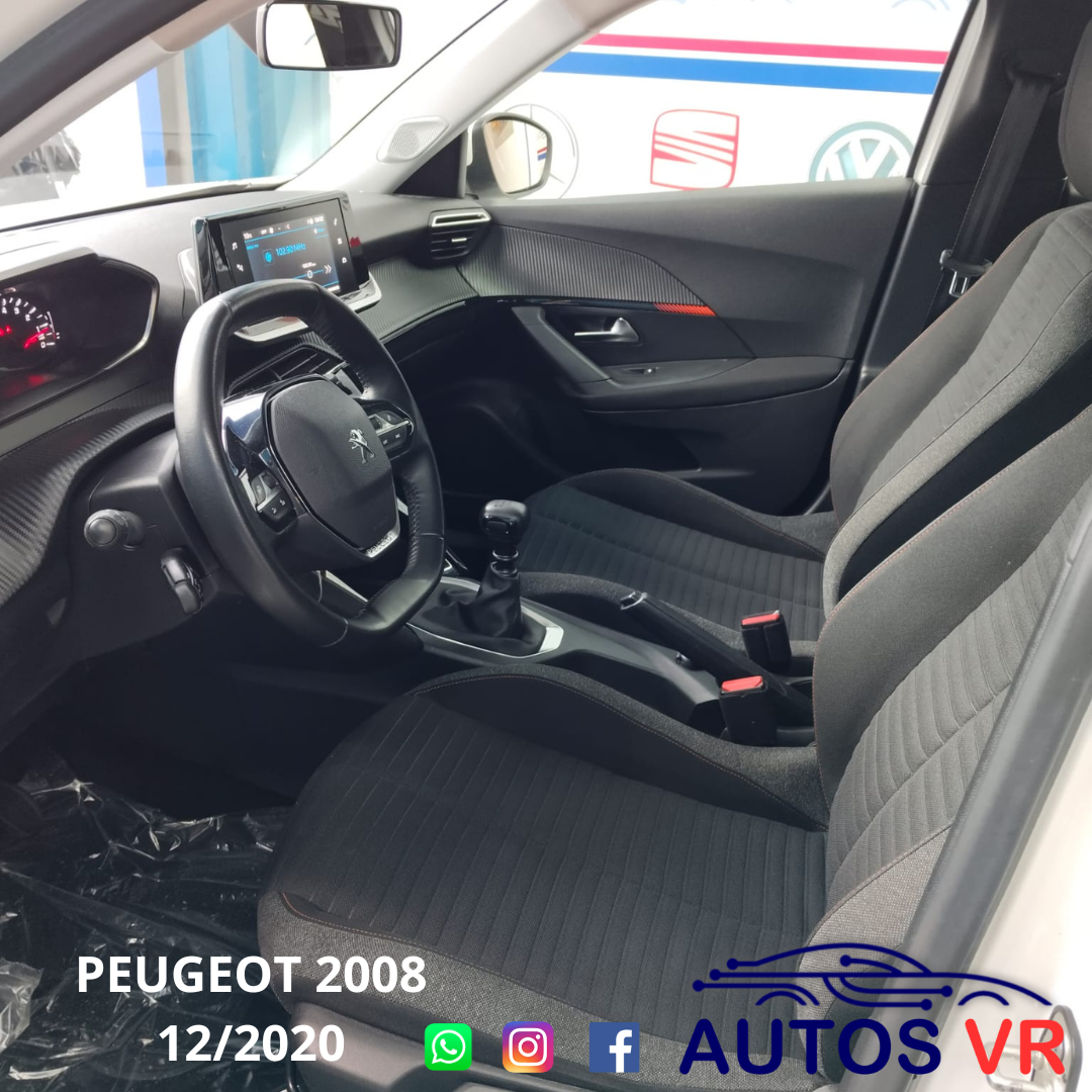 PEUGEOT 2008 1.2