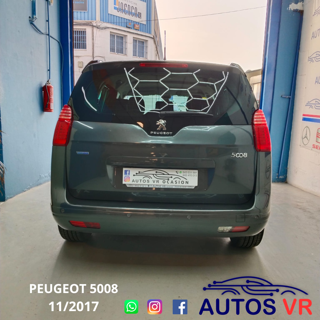 PEUGEOT 5008 1.6