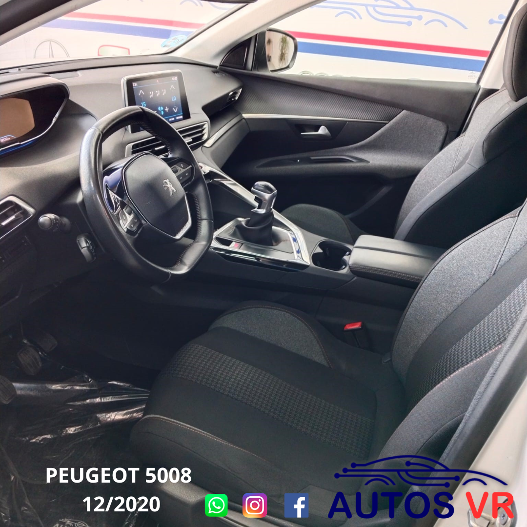 PEUGEOT 5008 1.5HDI