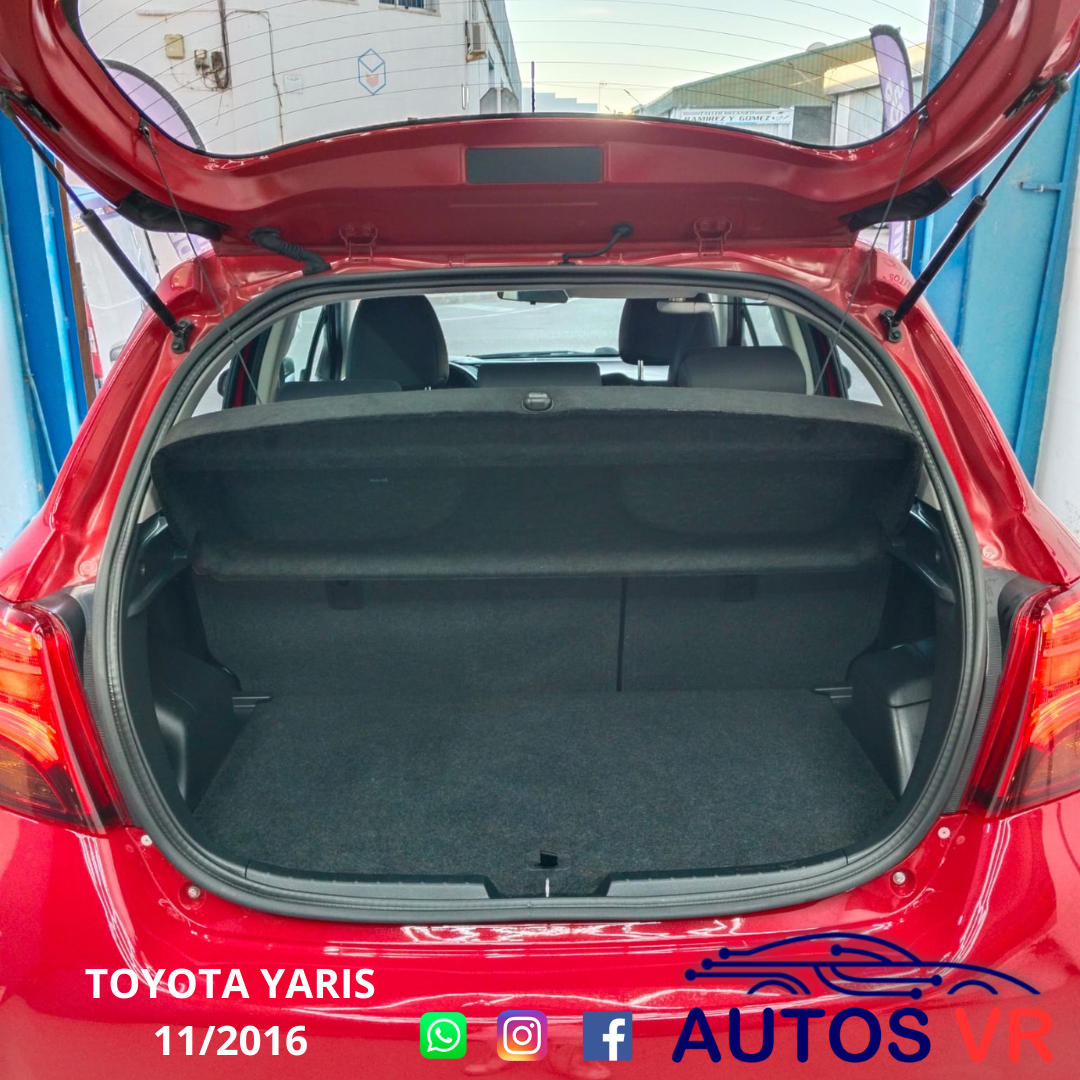 TOYOTA YARIS 1.3